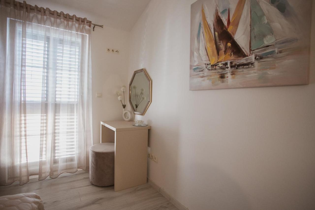 Luxury House Lucija Villa Dugi Rat Luaran gambar