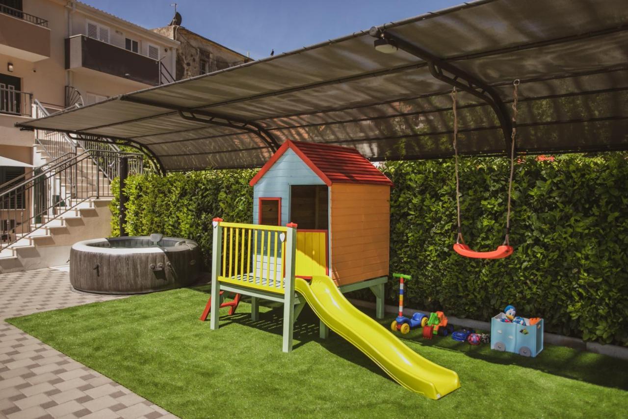 Luxury House Lucija Villa Dugi Rat Luaran gambar