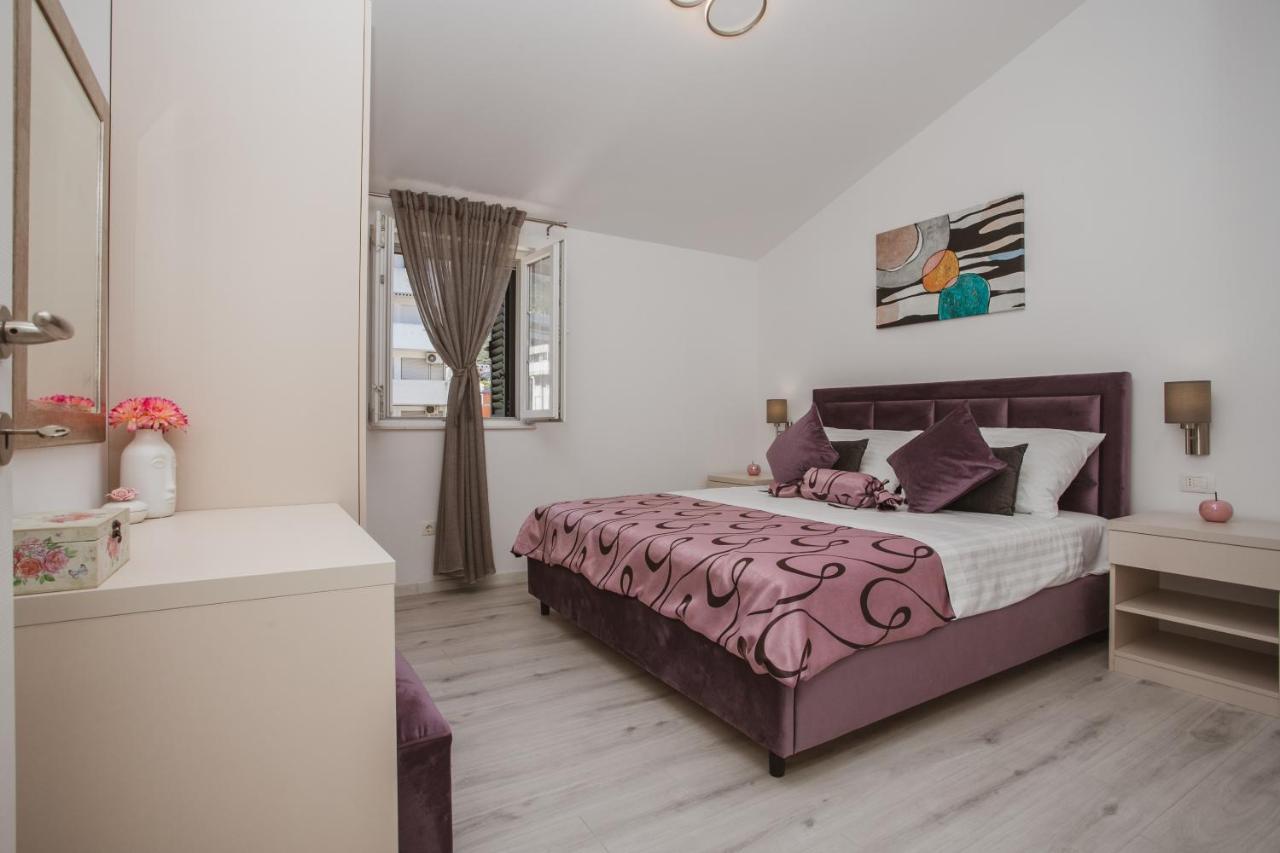 Luxury House Lucija Villa Dugi Rat Luaran gambar